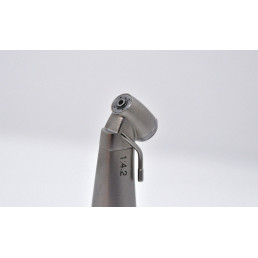 Наконечник угловой HELICA с 45-градусной головкой, 1:4.2 повышающий, кнопочный, без подсветки, 4-точечный спрей, 6-канальный