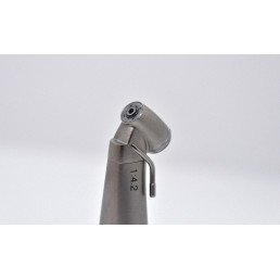 Наконечник угловой HELICA с 45-градусной головкой, 1:4.2 повышающий, кнопочный, без подсветки, 4-точечный спрей, 6-канальный