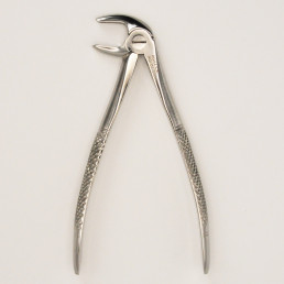 01-106 PRO Щипцы для удаления зубов №13 нижние, резцы/клыки/премоляры, AGILE