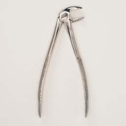 01-118 PRO Щипцы для удаления зубов №23 нижние, моляры правые, AGILE