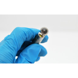 Наконечник турбинный HELICA с 45-градусной головкой, кнопочный, с подсветкой, титановое напыление, 3-точечный спрей, 4-канальный