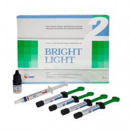 Брайт Лайт Набор (4шпр 4.5г:A2, A3, A3.5, B2 +3мл+3мл ) - микрогибридный композит, DMP (Bright Light)