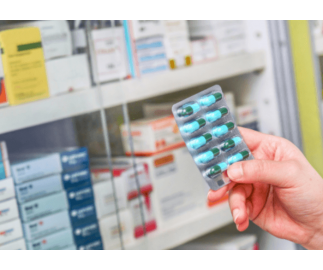 Поставщики лекарств и медизделий по госконтрактам будут работать в &laquo;особом режиме&raquo;