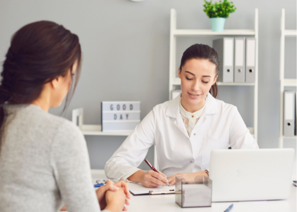 Россияне начали массово экономить на платных врачах